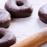 Surprise Your Guests With This  Tasty 3- Ingredient Chocolate Crunch Doughnuts