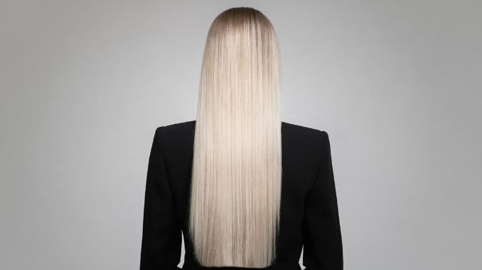 long-straight-blonde-hair